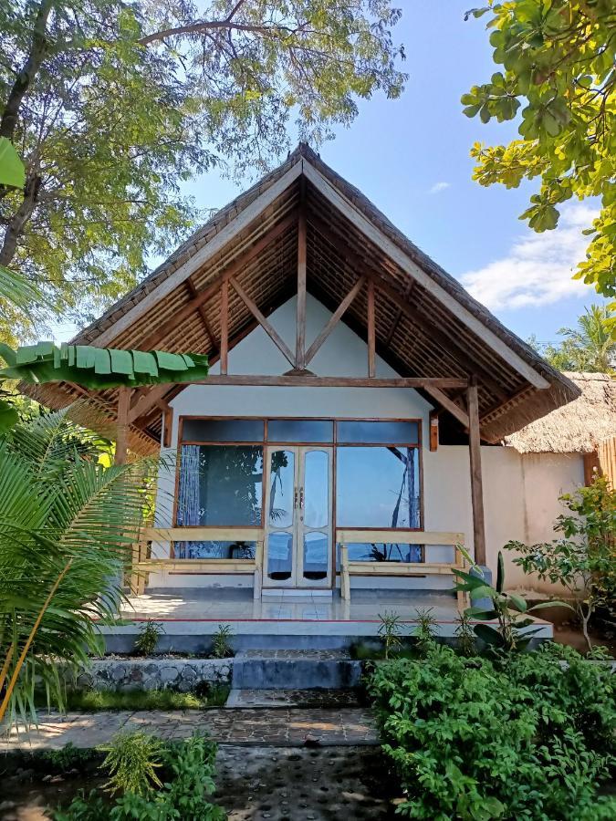 Cassabonelly Hotel Maumere Luaran gambar