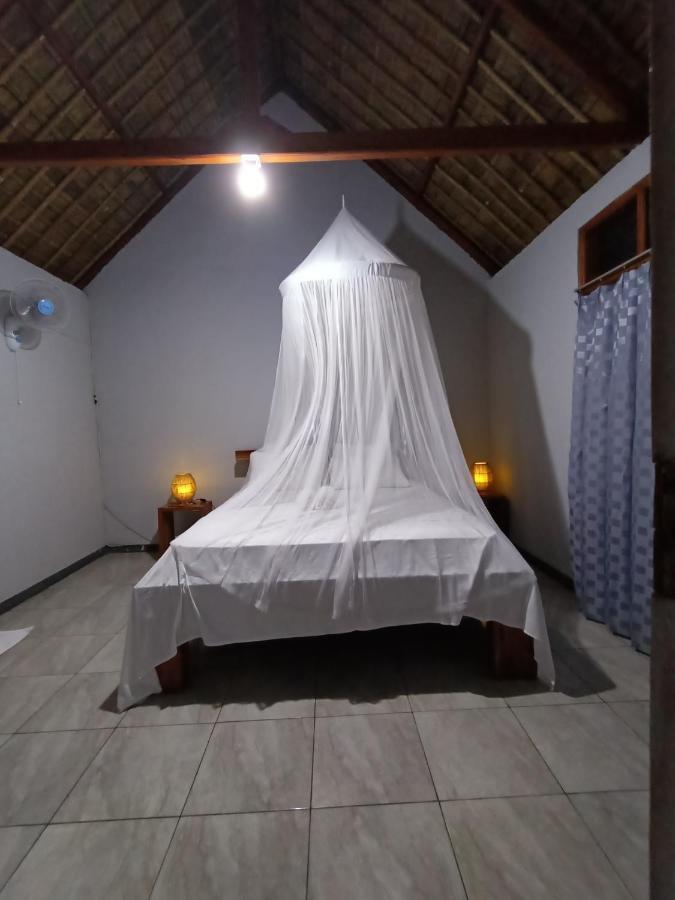Cassabonelly Hotel Maumere Luaran gambar