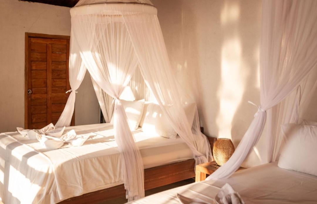 Cassabonelly Hotel Maumere Luaran gambar
